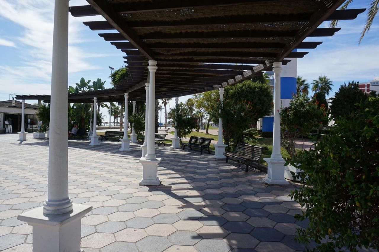 Estudio Estrella Del Mar Apartman Torre Del Mar Kültér fotó