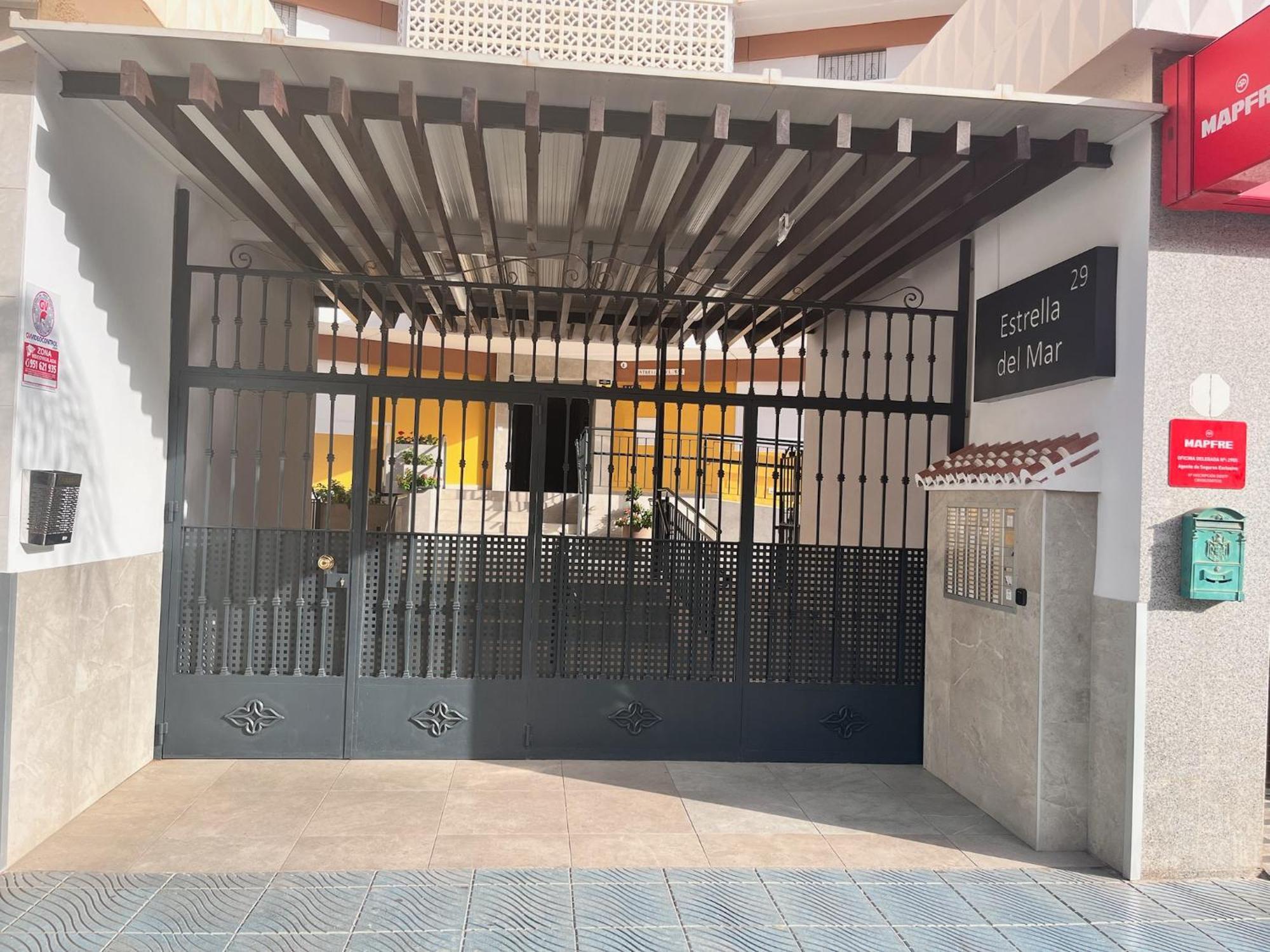 Estudio Estrella Del Mar Apartman Torre Del Mar Kültér fotó